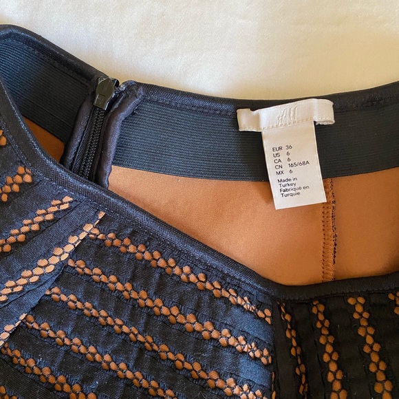 H&M Black & Tan/Brown Circle Skirt - Picture 6 of 7